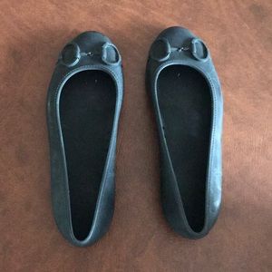 Gucci black rubber ballet flats size 37